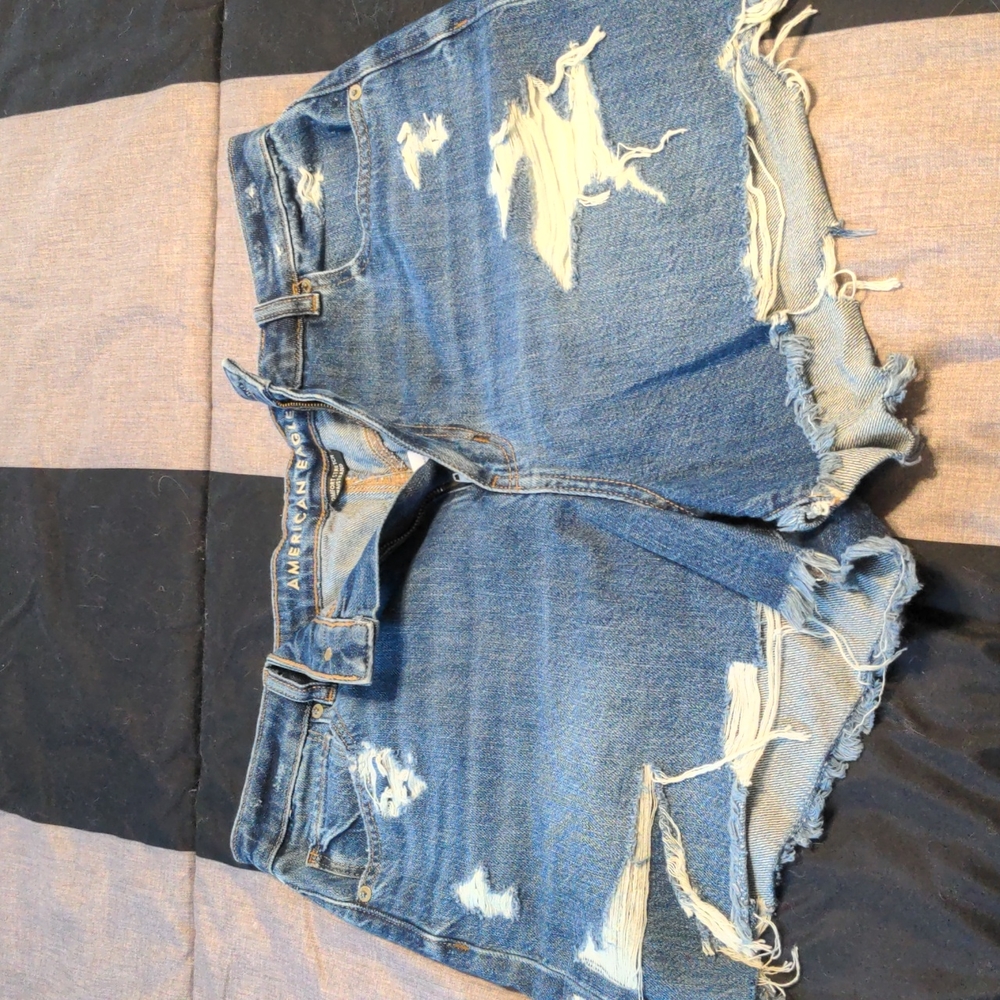 NWT American eagle mom shorts